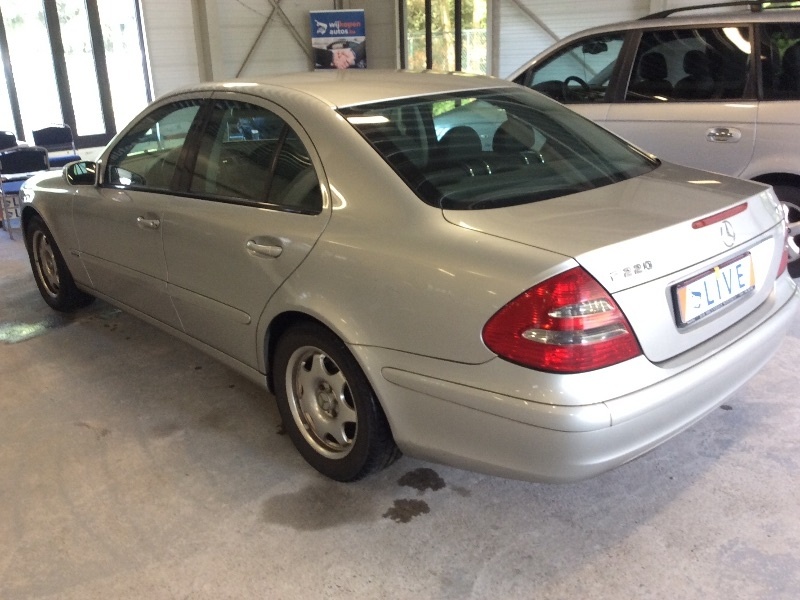 Mercedes-Benz E-Klasse E 220 CDI Classic