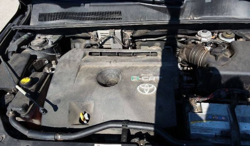 Toyota RAV 4 2.2 D-CAT Sol full