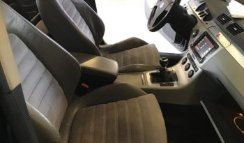 Volkswagen Passat 2.0 TDI Comfortline full