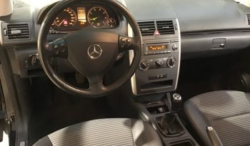 Mercedes-Benz A-Klasse A 170 Avantgarde full