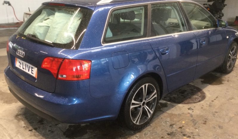 Audi A4 1.9 TDI full