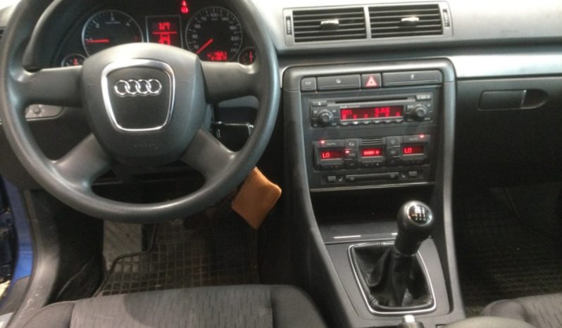 Audi A4 1.9 TDI full