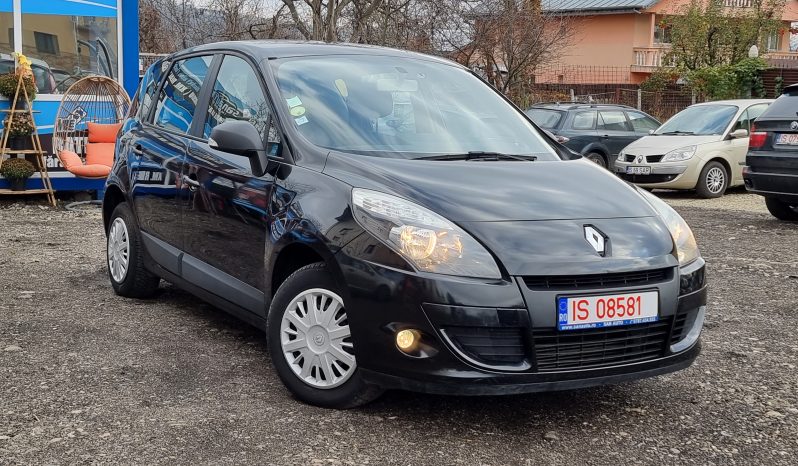 Renault Scenic 1.5 dCi Authentique full