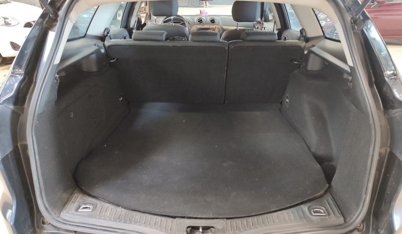 Ford Mondeo 1.8 TDCi Titanium full