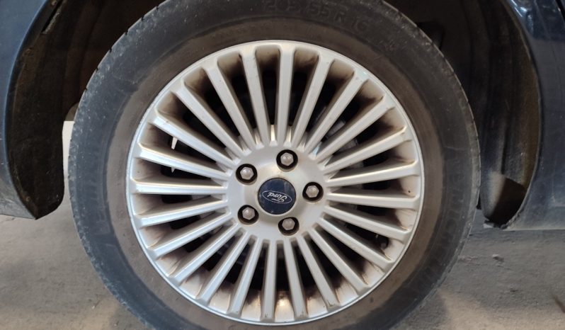 Ford Mondeo 1.8 TDCi Titanium full