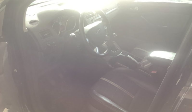 Ford Kuga 2.0 TDCi Titanium full