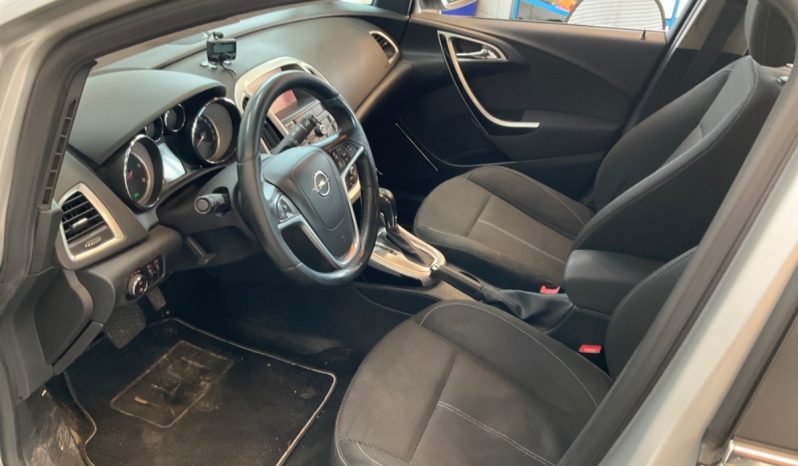 Opel Astra 2.0 CDTI Sport full