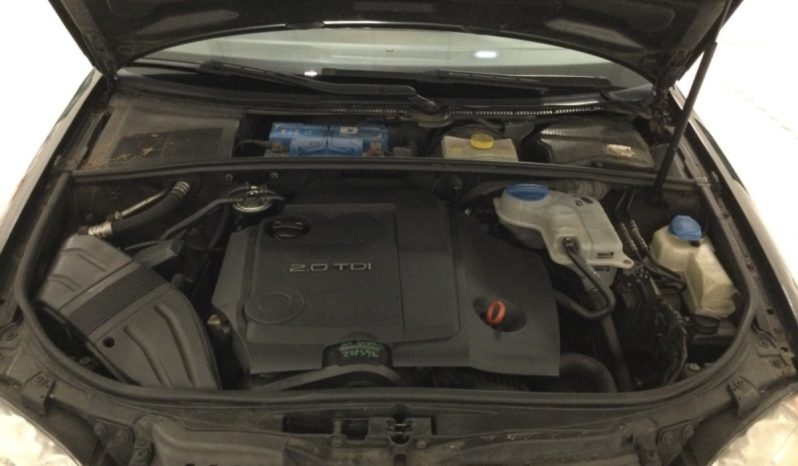 Audi A4 2.0 TDI full