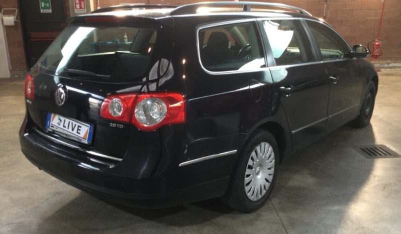Volkswagen Passat 2.0 TDI Comfortline full