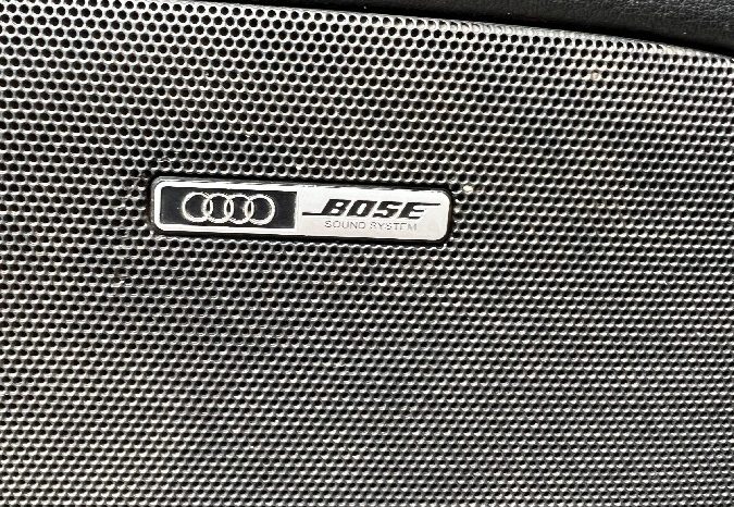 Audi A4 2.5 V6 TDI full