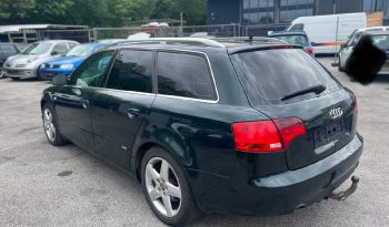 Audi A4 2.5 V6 TDI full