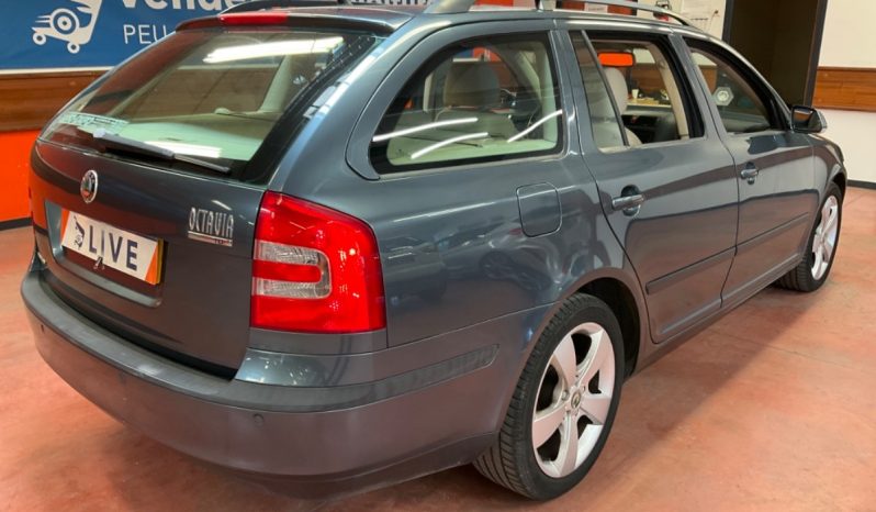 Skoda Octavia 2.0 TDI Elegance full