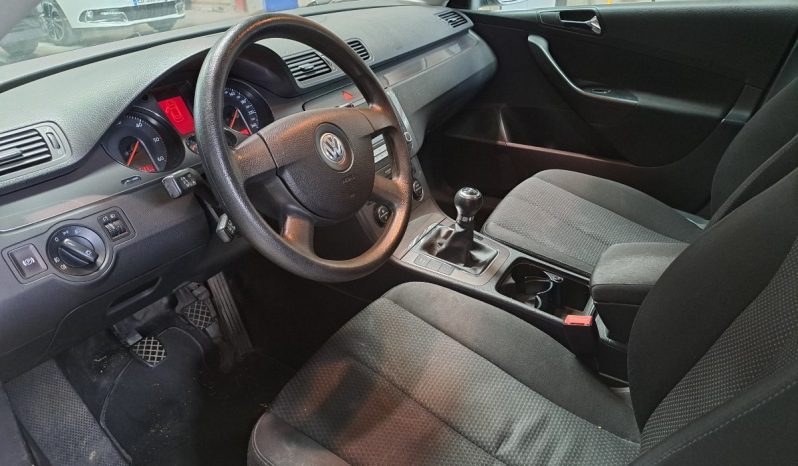Volkswagen Passat 1.9 TDI Trendline full