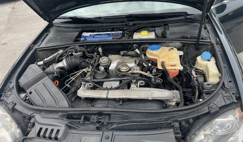 Audi A4 2.5 V6 TDI full