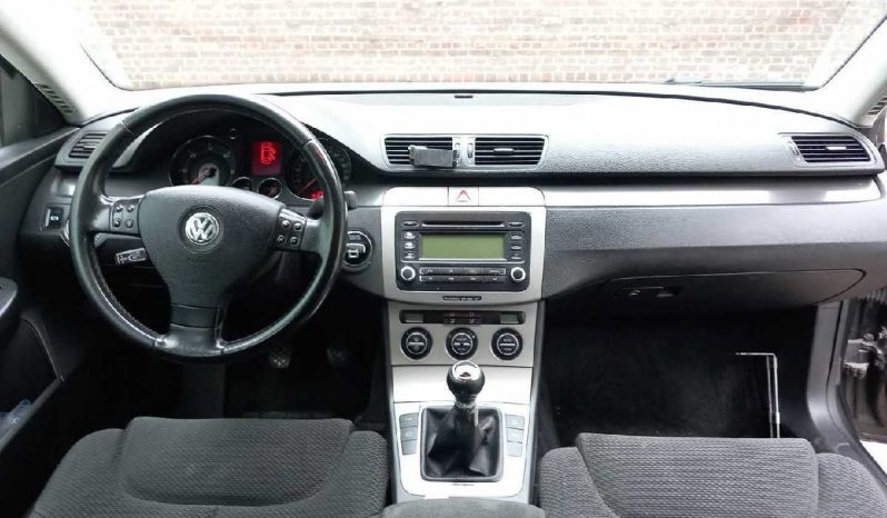 Volkswagen Passat B6 2.0 TDI Comfortline full