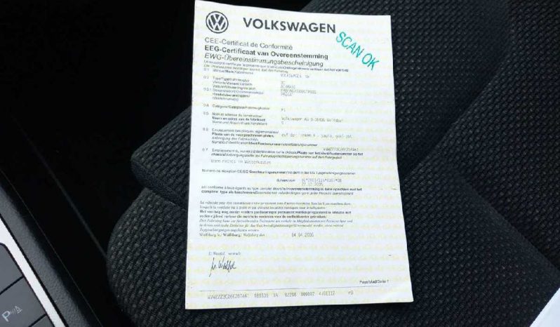 Volkswagen Passat B6 2.0 TDI Comfortline full