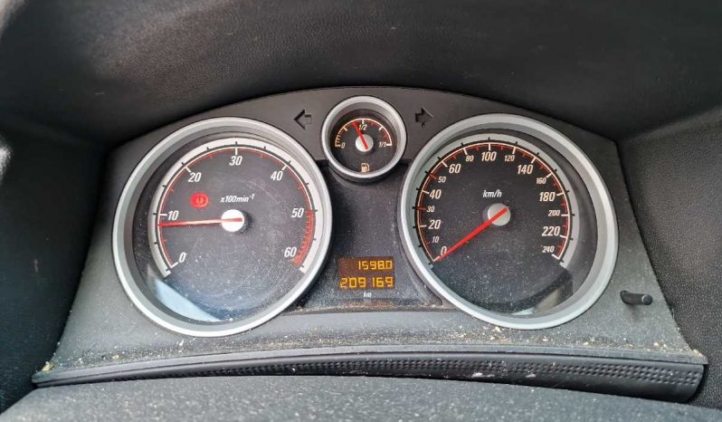 Opel Astra 1.9 CDTI Sport full