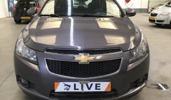 Chevrolet Cruze 1.6 LT full