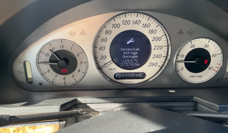 Mercedes-Benz E-Klasse E 300 CDI BlueTEC Avantgarde full