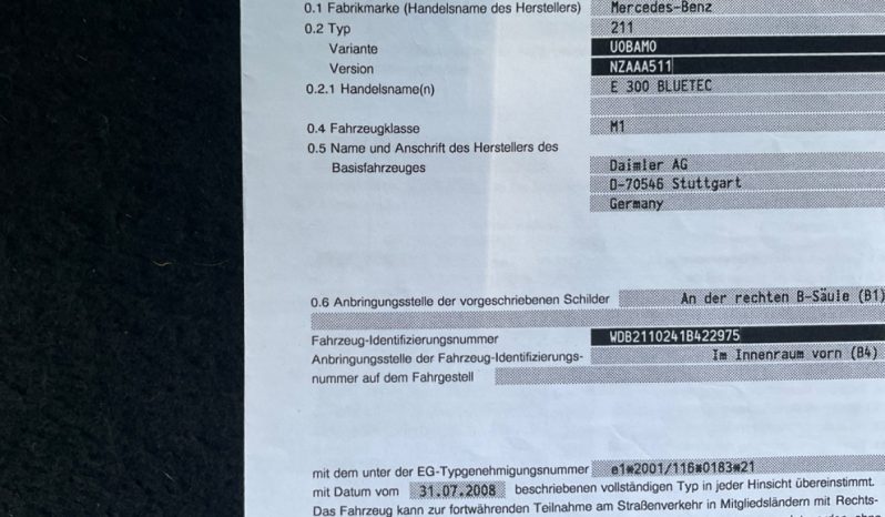 Mercedes-Benz E-Klasse E 300 CDI BlueTEC Avantgarde full