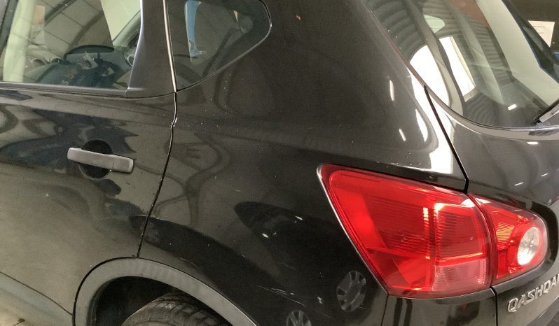 Nissan Qashqai 1.5 dCi Visia full