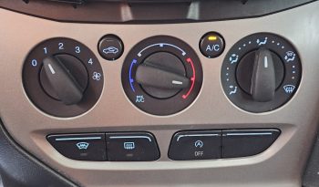 Ford Focus 1.6 TDCi Ambiente full