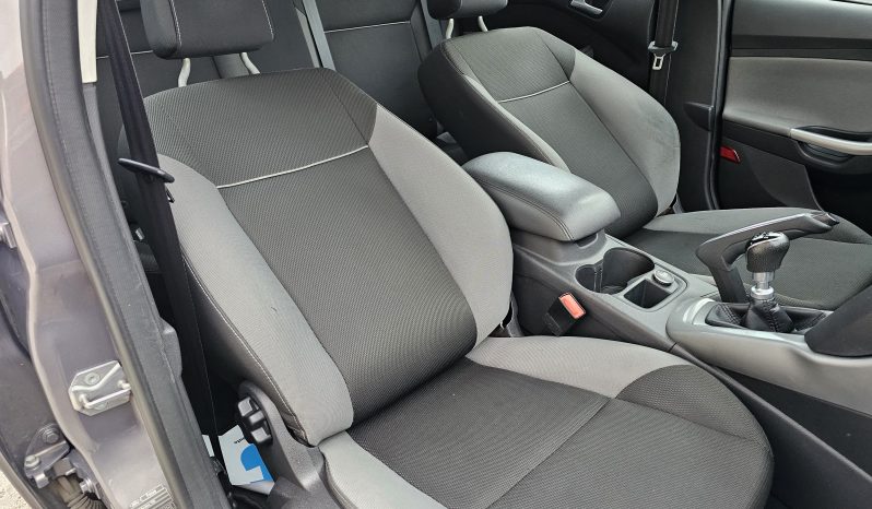 Ford Focus 1.6 TDCi Ambiente full