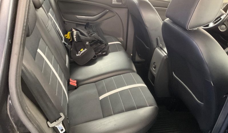 Ford Kuga 2.0 TDCi Titanium full