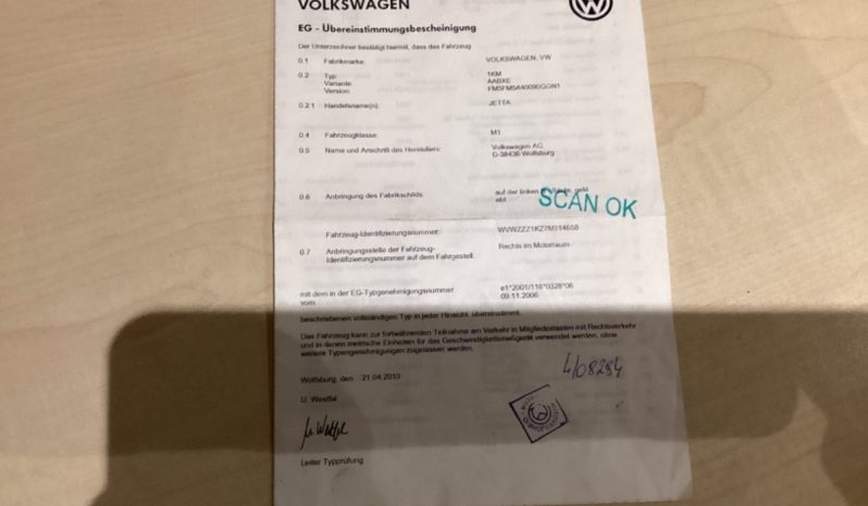 Volkswagen Jetta 1.9 TDI Advance full
