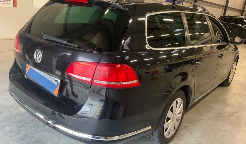 Volkswagen Passat 2.0 TDI Comfortline BlueMotion full