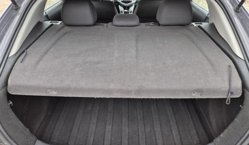 Chevrolet Cruze 1.6 LT