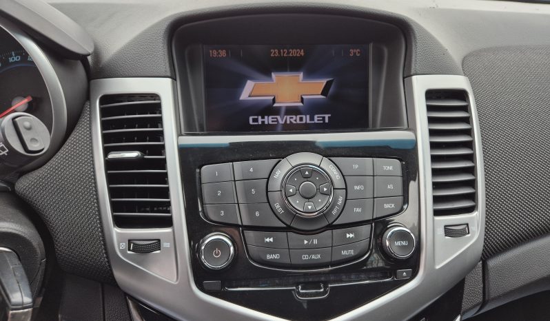 Chevrolet Cruze 1.6 LT