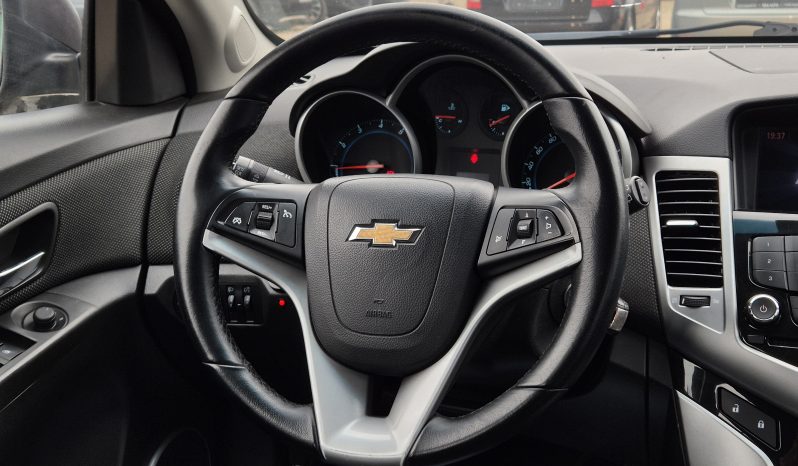Chevrolet Cruze 1.6 LT