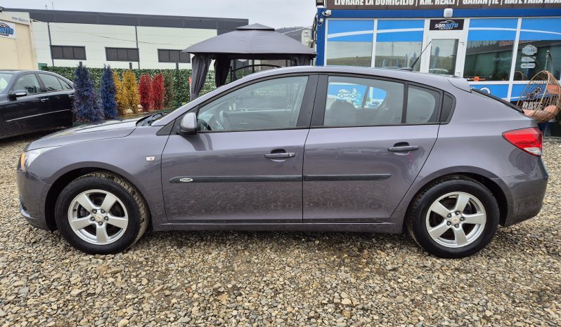 Chevrolet Cruze 1.6 LT