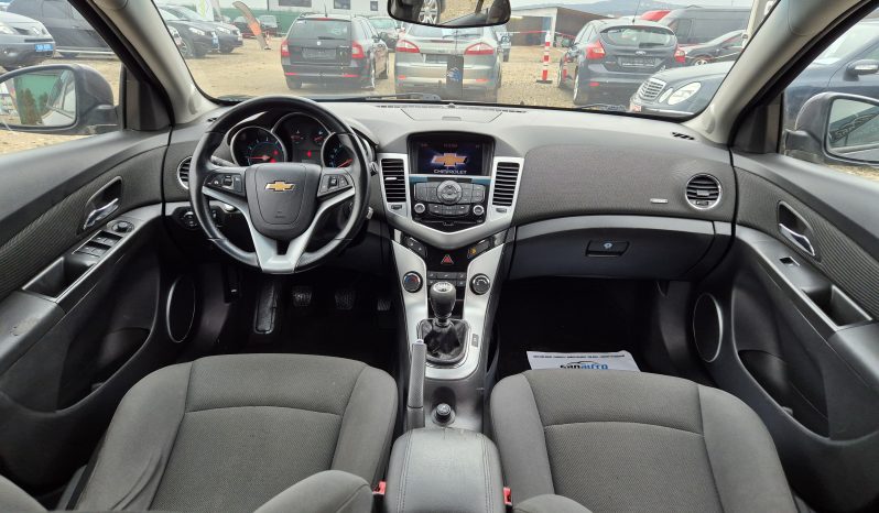 Chevrolet Cruze 1.6 LT