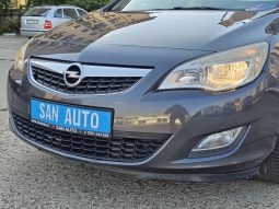 Opel Astra 1.7 CDTI Edition full