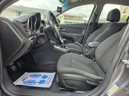 Chevrolet Cruze 1.6 LT full