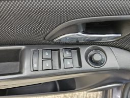 Chevrolet Cruze 1.6 LT full