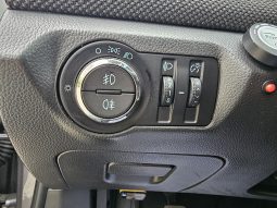 Chevrolet Cruze 1.6 LT full