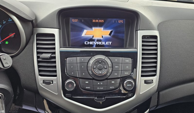 Chevrolet Cruze 1.6 LT