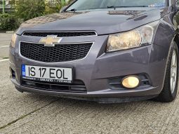 Chevrolet Cruze 1.6 LT full