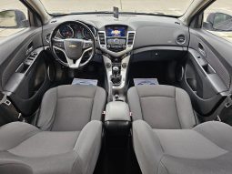 Chevrolet Cruze 1.6 LT