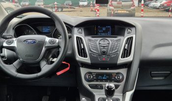 Ford Focus 1.6 TDCi full