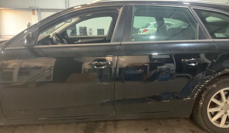 Audi A4 2.0 TDI Attraction full