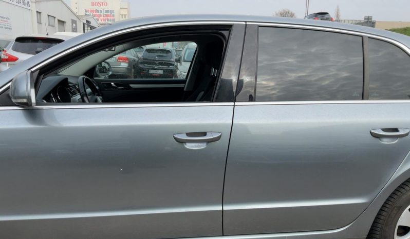 Skoda Superb 1.6 TDI Ambition full