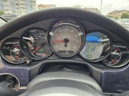 Porsche Panamera S Hybrid full