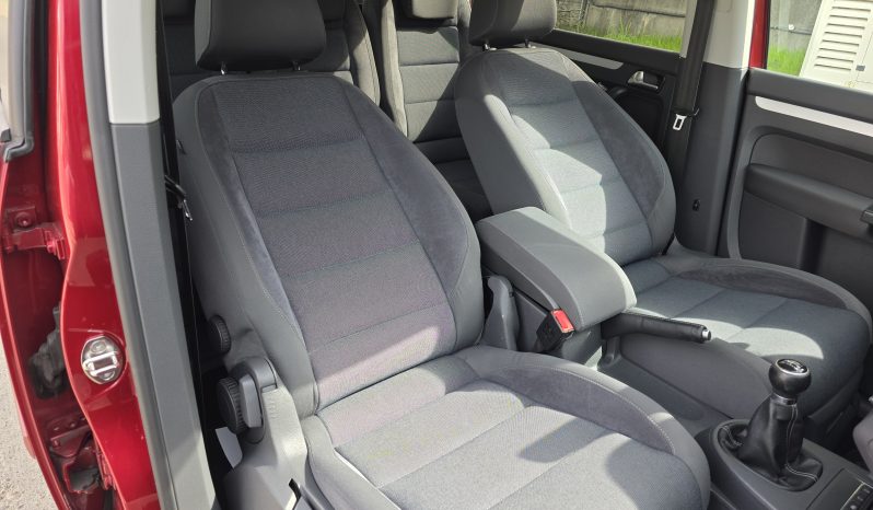 Volkswagen Touran 1.6 TDI Style BlueMotion