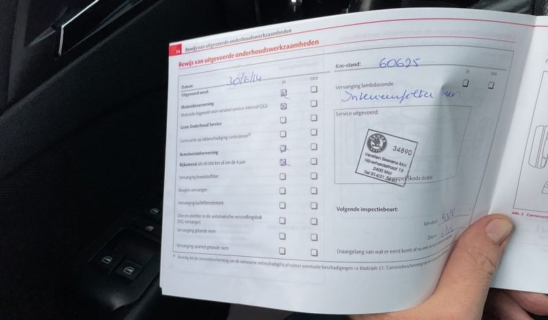 Skoda Superb 1.6 TDI Ambition full