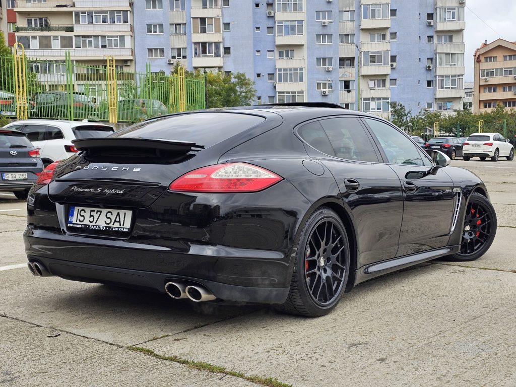 Porsche Panamera S Hybrid