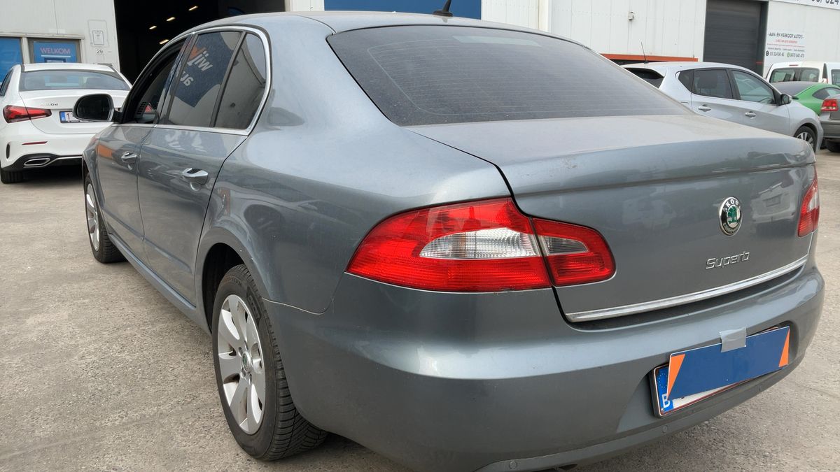 Skoda Superb 1.6 TDI Ambition